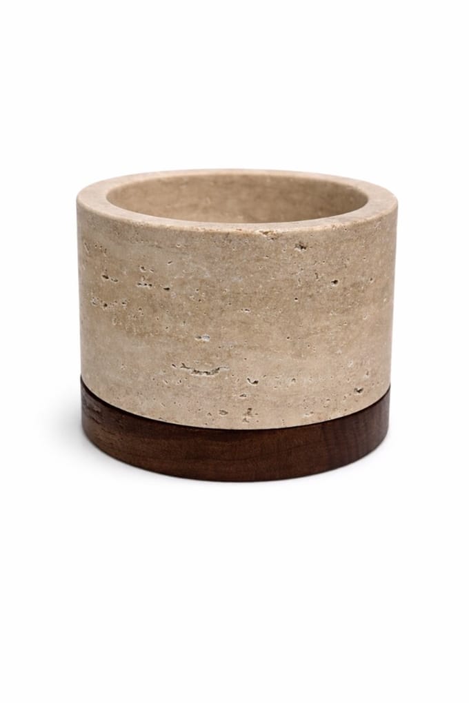 Travertine kaarshouder M Ø9,5x6,5cm incl. hout plateau - MOOISA