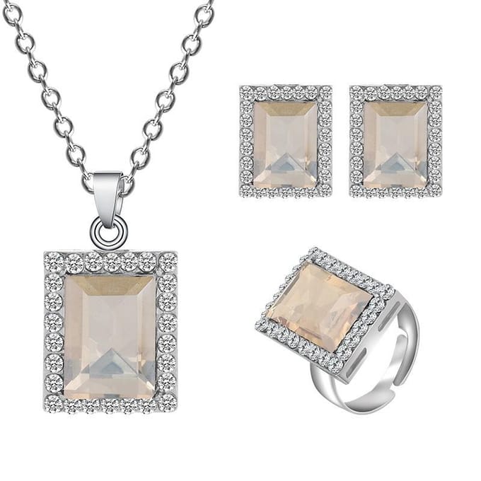 Tendance mode, collier carré en diamant à personnalité simple, boucles d'oreilles à tige, ensemble de bagues en trois pièces vert