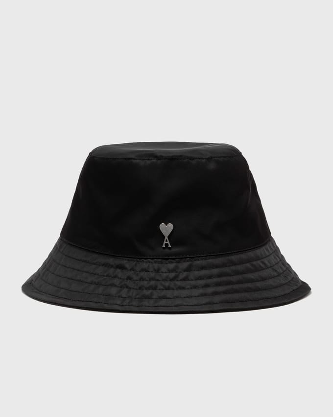 AMI DE COEUR STUD BUCKET HAT