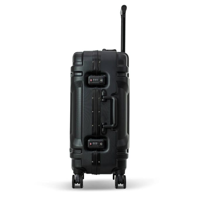 Predator Robuuste Koffer 22"