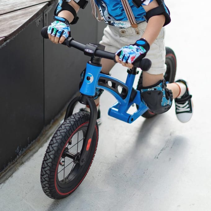 Deluxe Micro Balance Bike Loopfiets voor Peuters - Zwart-Blauw