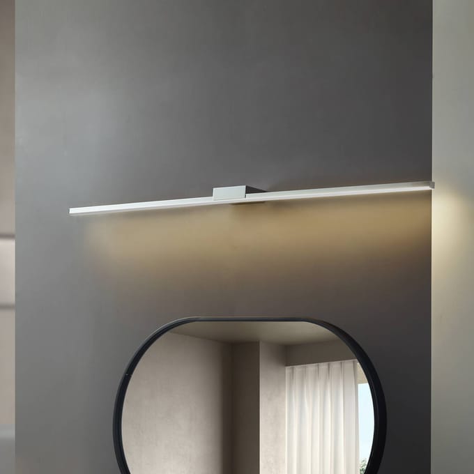 Lucande LED spiegellamp Kivana, chroom, metaal, 120 cm, IP44