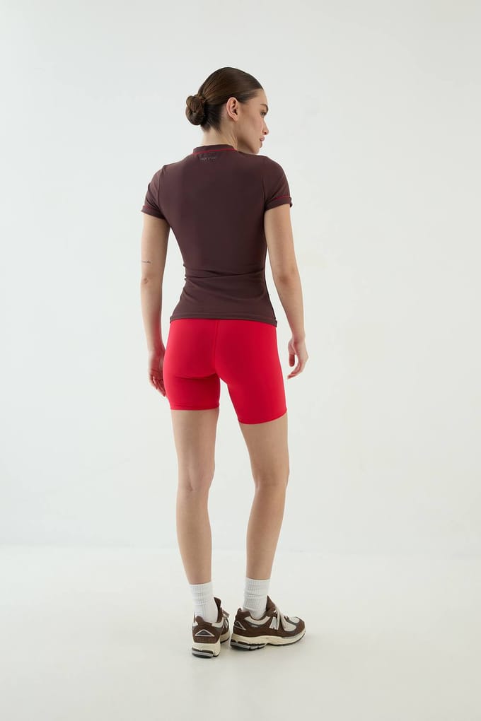 Dames Dsgn Studio Getailleerde Top Met Biesdetail | Chocolate | Maat: Medium