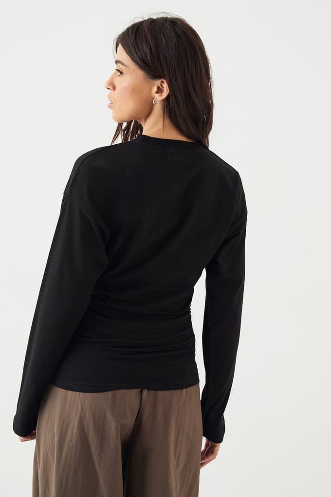 Dames DSGN Studio Top met Gerimpelde Zijkant en Lange Mouwen | Black | Maat: Medium