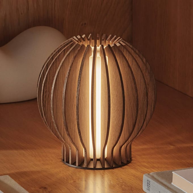 Please Wait to be Seated Radiant Draagbare Lamp H15 Gerookte Eik
