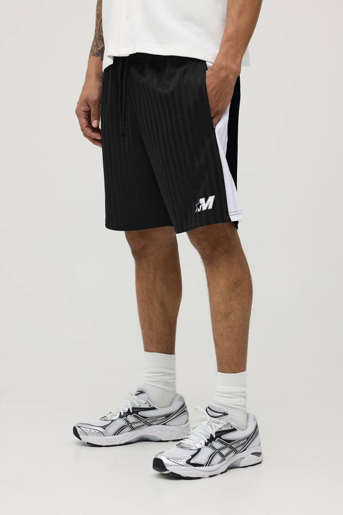 Regular Fit Gestreepte M Ster Paneel Korte Broek | Black | Size Small