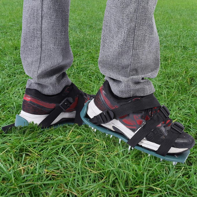 1 Paar Gazonbeluchtersandalen Zware Uitvoering Gras Spikeschoenen met Gesp Tuingereedschap (3 banden) black