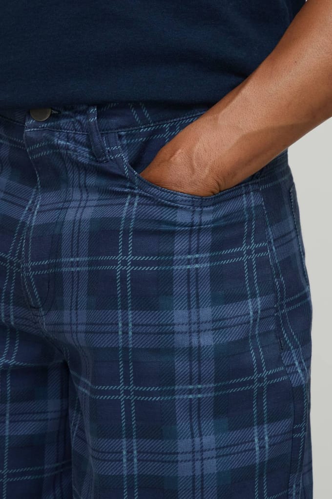 Baggy Longline Geruit Twill Short | Navy | Size 28