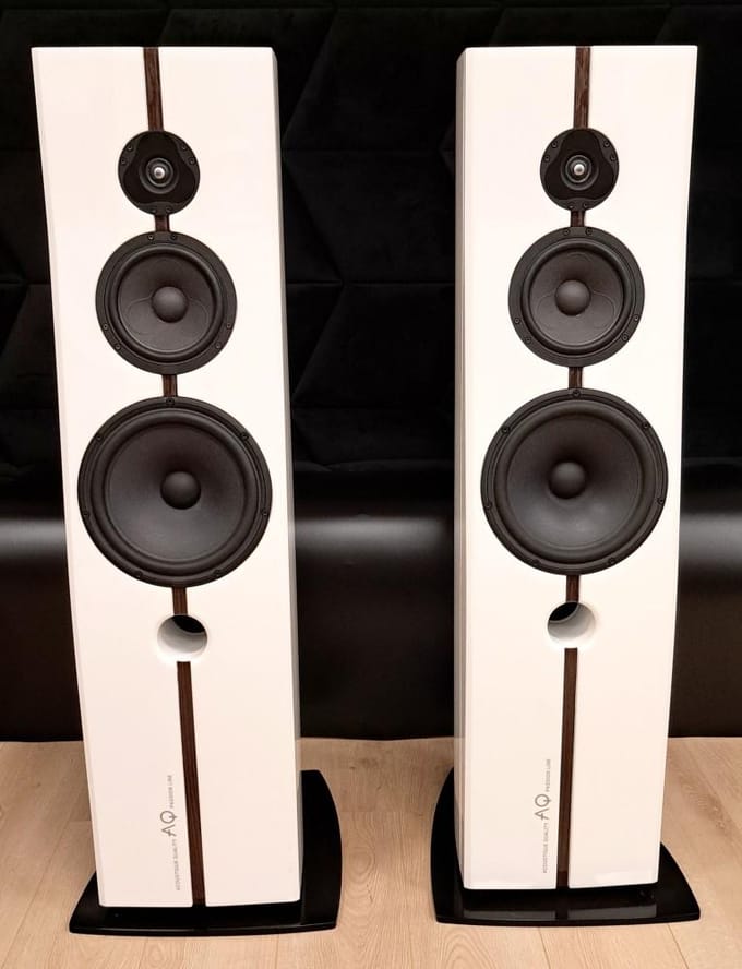 Acoustique Quality PASSION - Colonne de sol 3 voies sans compromis / Laque blanche, Acoustique Quality blanc