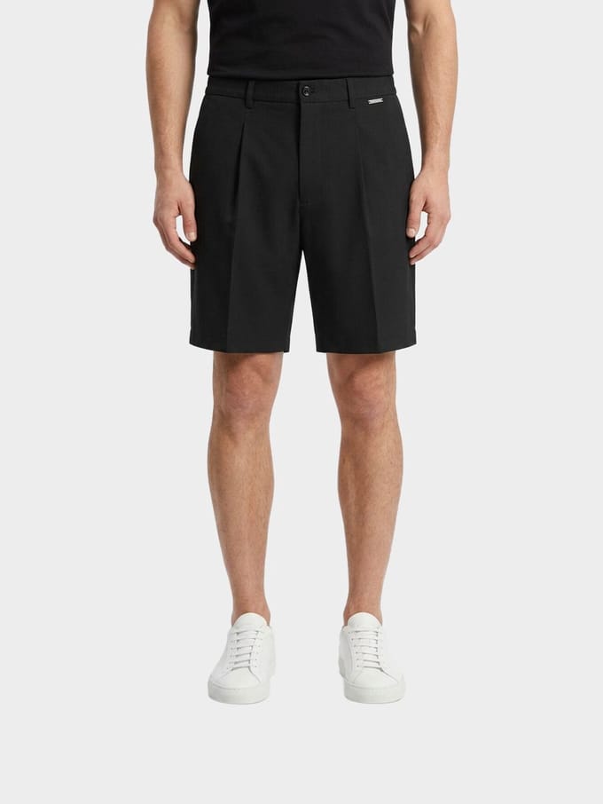 Pleated Marais shorts