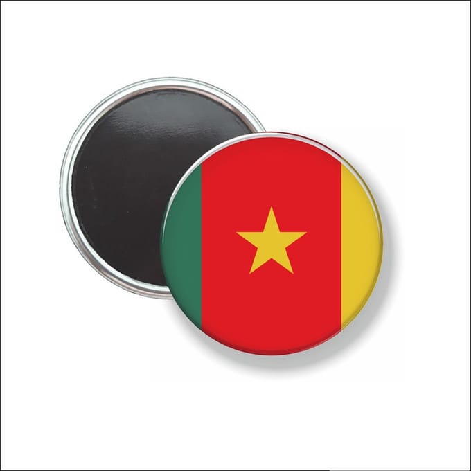 Button Met Magneet 58 MM - Vlag Kameroen - NIET VOOR KLEDING