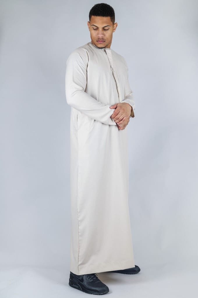 Heren Beige Thobe Emirati Islamitische Jubba Robe Eid Tassel Regular Fit