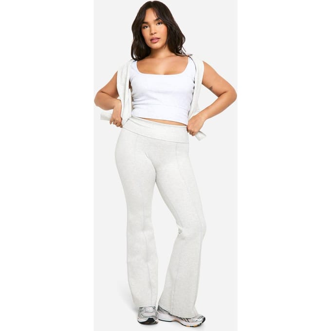 boohoo Dames Plus DSGN Studio Supersoft Sculpt Flared Legging | Ash Grey | Maat: 18