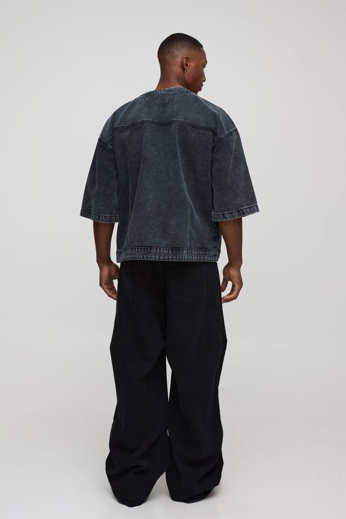 Oversized Boxy V Neck Denim Hockey T-Shirt | Black | Size Medium