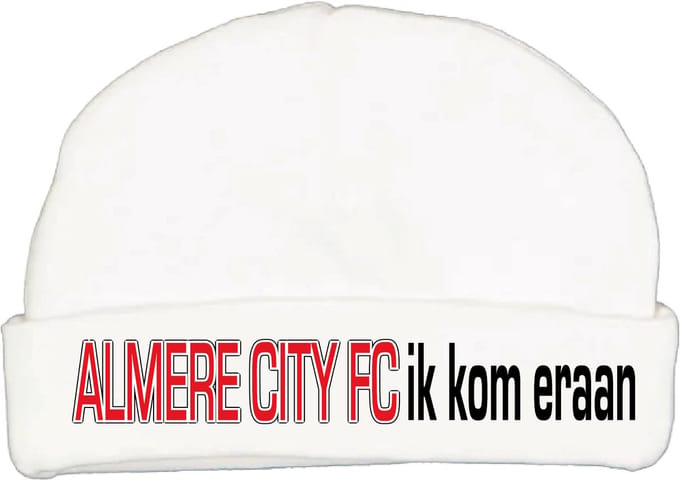 Babymutsje met tekst: Almere City, ik kom eraan.