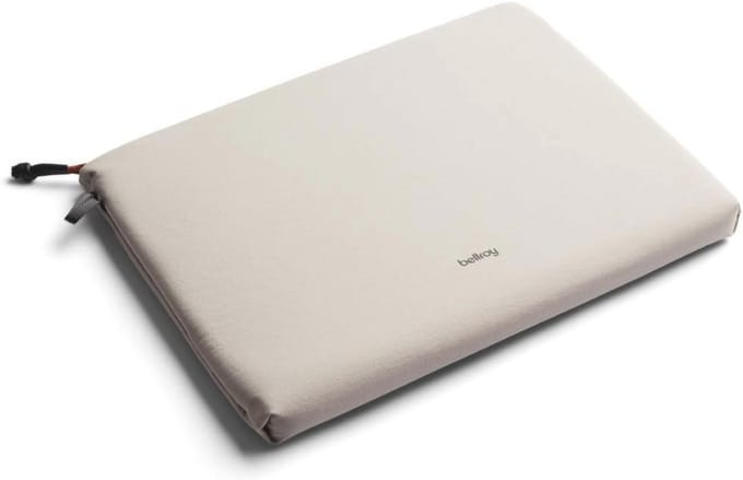 Lichte Laptop Sleeve voor 16 inch Laptops - Waterbestendig en Beschermend