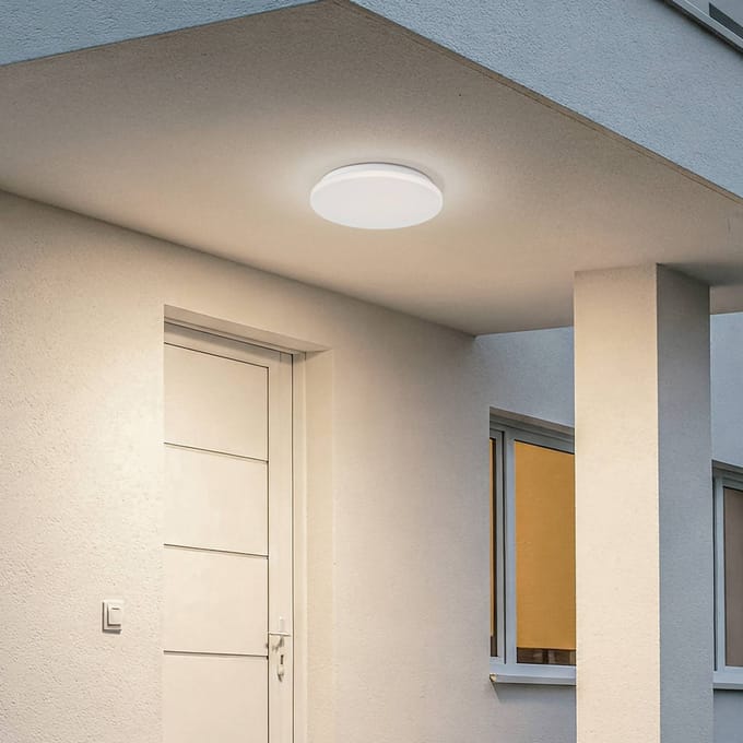 Lindby LED buiten plafondlamp Kirkola, 3000 K, Ø 34 cm, wit