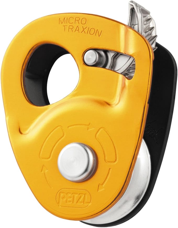 Petzl MICRO TRAXION – Compacte katrol met terugloopblokkering voor DMR en redding