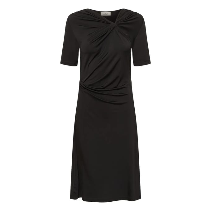 Strakke damesjurk Soaked in Luxury SLClara