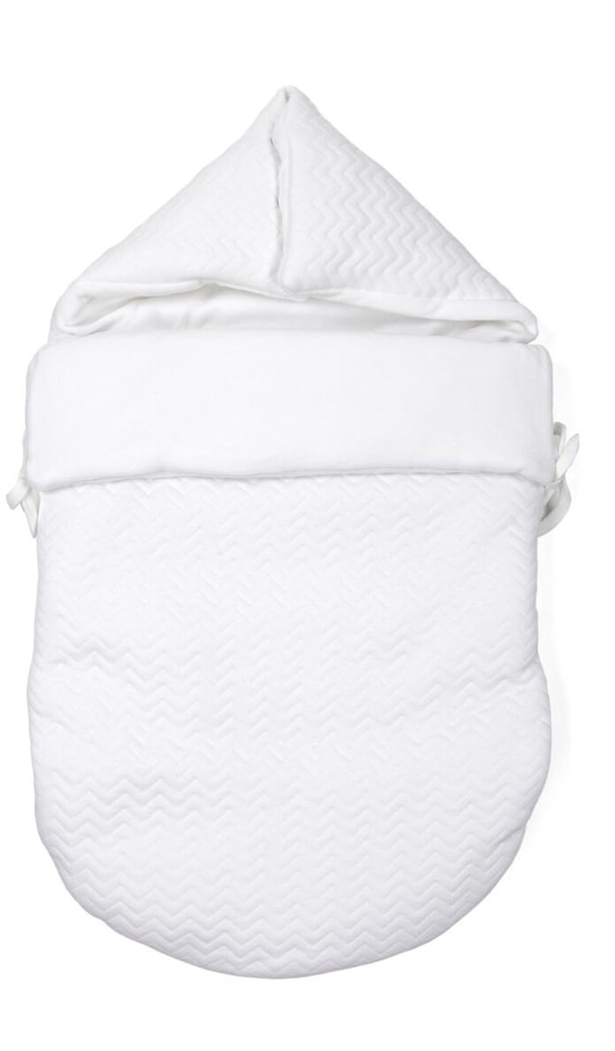 Poetree Voetenzak Chevron White (autostoel)