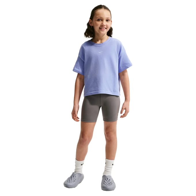 T-shirt kind Nike Sportswear Essential