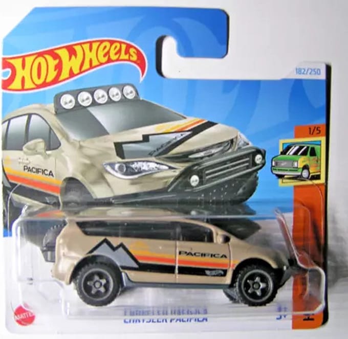 HOT WHEELS CHRYSLER PACIFICA BROWN 182/250 HW VANS 1/5