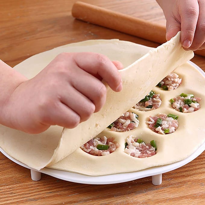 Presse à pâte de cuisine, moule de fabrication de boulettes wonton, petits outils de bricolage pour pâtes, 1 pièce blanc