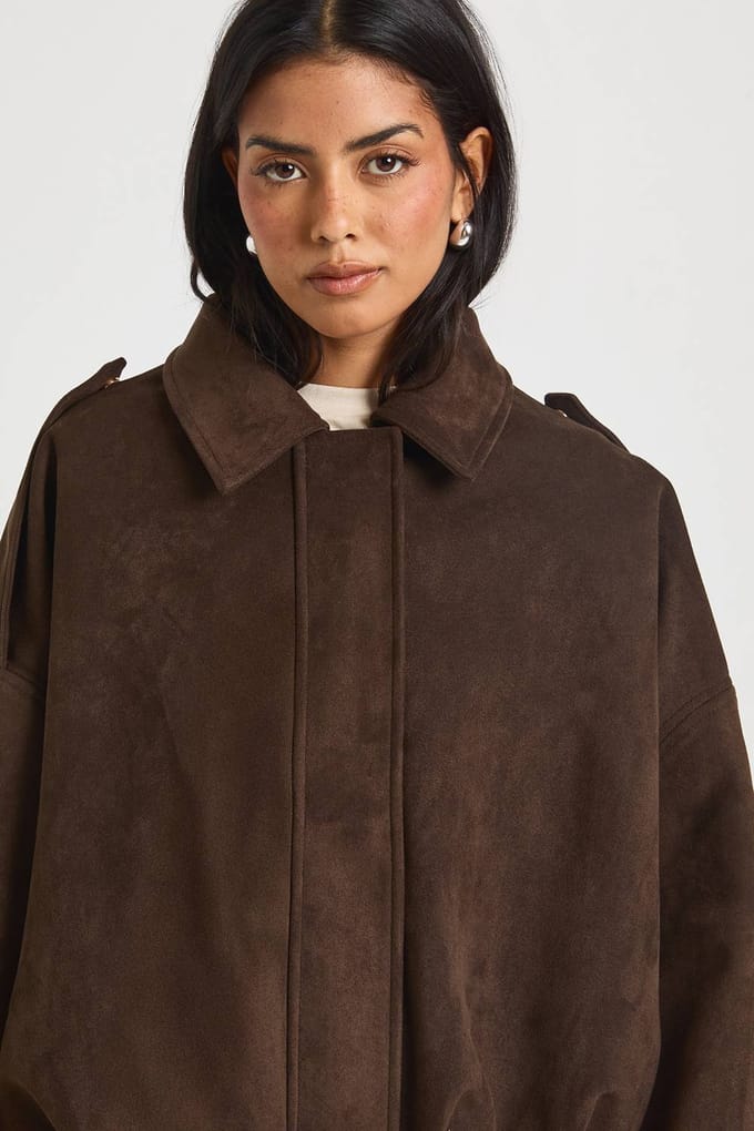 boohoo Dames Suede Bubble Zoom Bomber Jacket | Chocoladebruin | Maat: 40