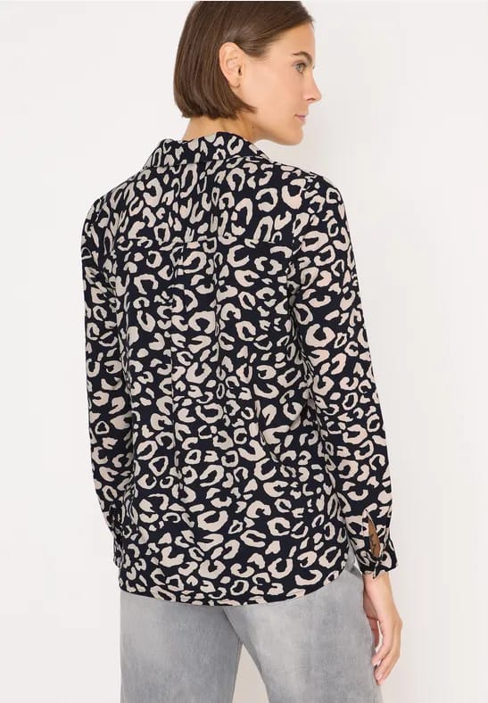 Gedessineerde blouse