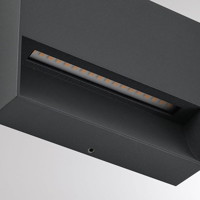 Molto Luce LED buiten wandlamp Cado, breedte 14 cm, zwart