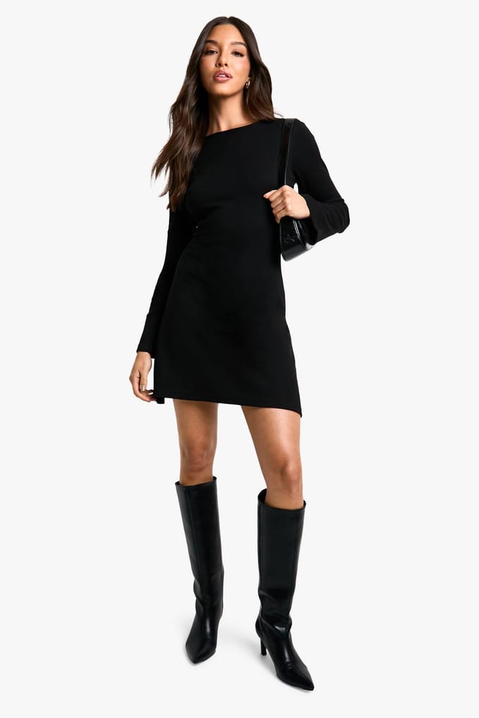boohoo Dames Geribbelde Shift Jurk met Bandjes op de Rug | Black | Maat: 18