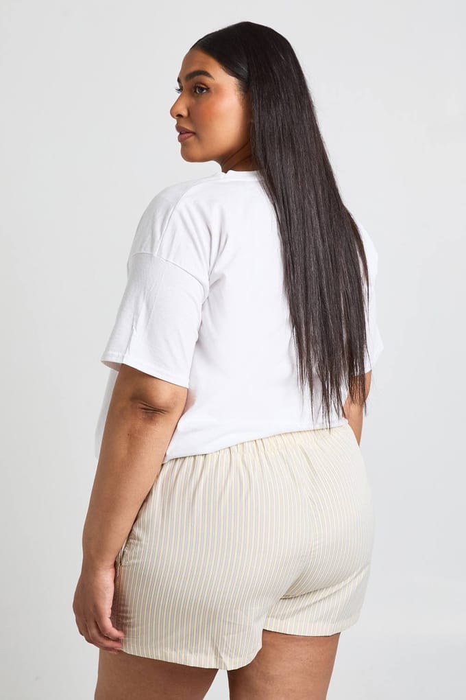boohoo Dames Plus Gestreepte Short Met Contrasterende Trekkoord | Lemon | Maat: 24