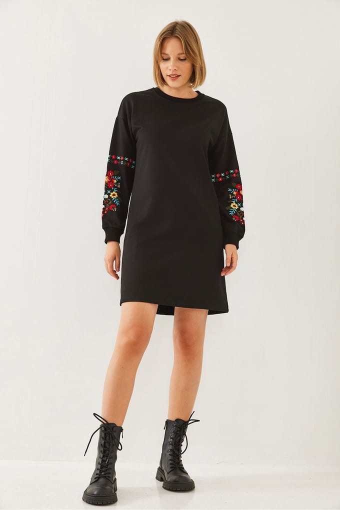 Geborduurd Mini Jurk met Ronde Hals