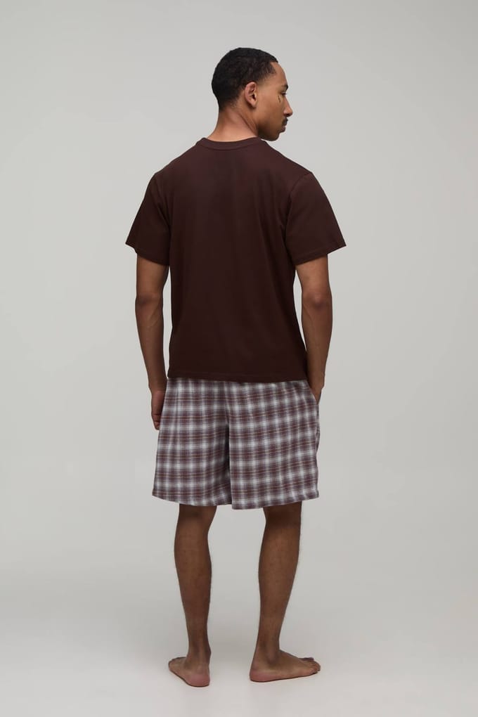 Regular Fit T-shirt & Geruite Lounge Short Set | Chocolate | Size Medium