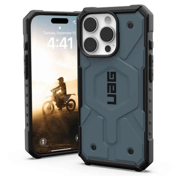 UAG Pathfinder Backcover MagSafe voor de Apple iPhone 16 Pro - Cloud Blue