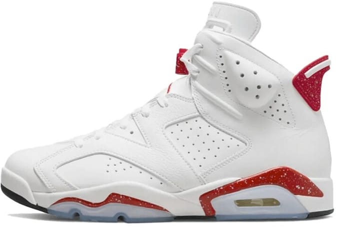 Air Jordan 6 Retro Red Oreo - Maat 39