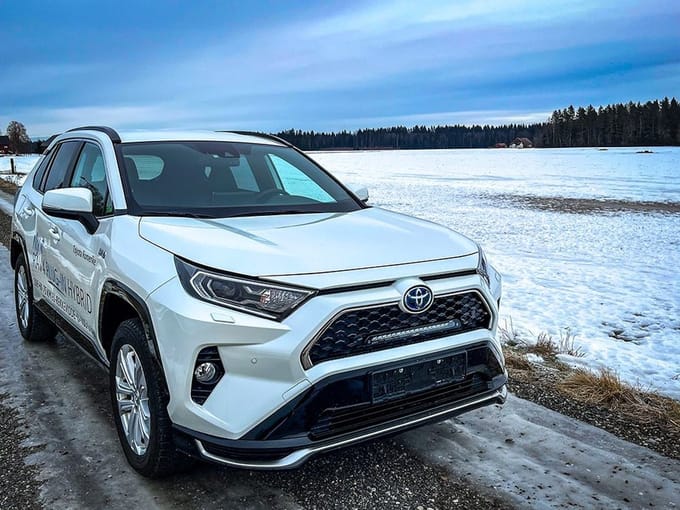 Grille Kit - Lazer - Linear 18 - Set - Toyota - RAV4 - Plug In Hybrid - 2020+