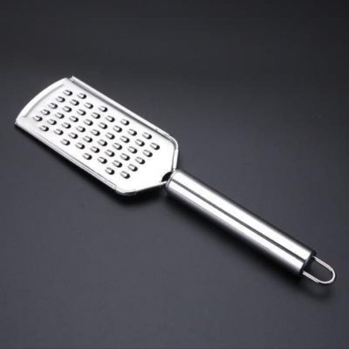 Râpe à fromage multifonctionnelle en acier inoxydable, raboteuse à fromage tranchante, couteau à copeaux de fromage Ginger Shredder argenté