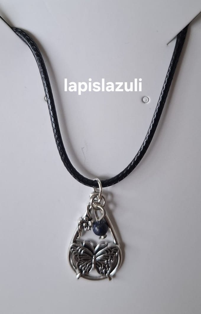 "Lapis Lazuli" Waterdruppel / Vlinder Ketting