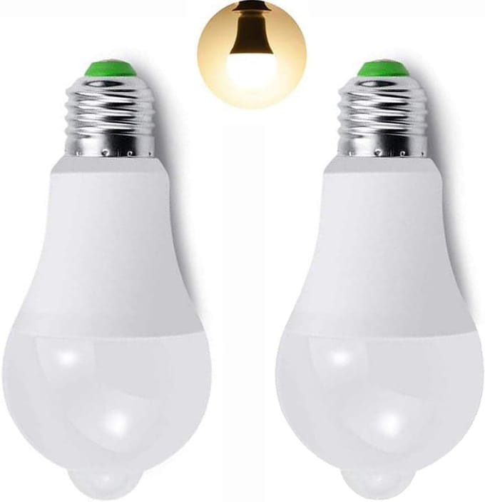 Set van 2 LED-lampen met bewegingssensor - E27 - Warm Wit - Ideaal voor Binnen en Buiten