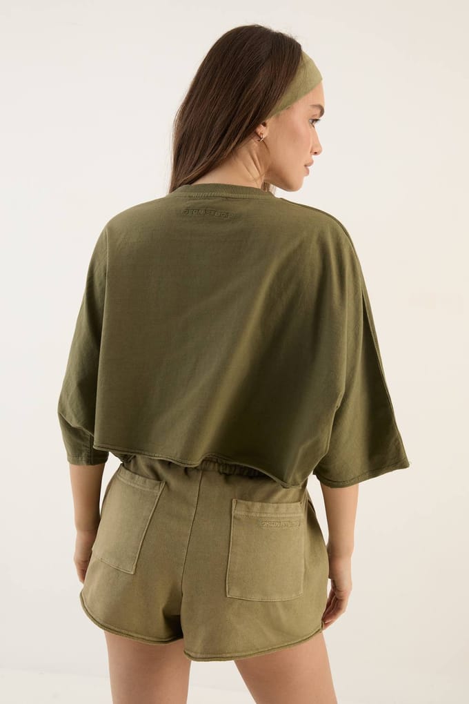 Dames Dsgn Studio Zwaar Gewassen Oversized Korte Mouw Crop T-shirt | Olijf | Maat: XL