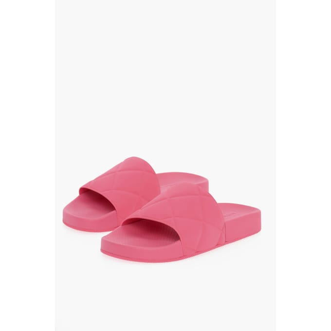 Mat rubberen sliders met Intreccio-motief in roze