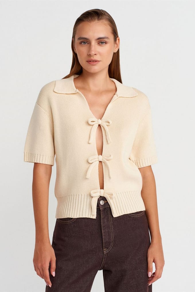 Dames Geribbelde Acryl Polo Cardigan Met Strik Voorzijde
