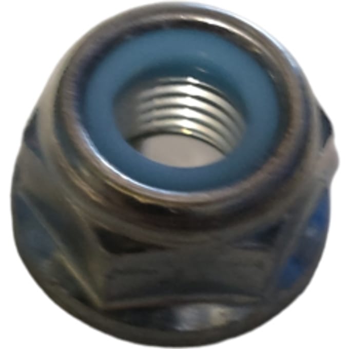 Blade nut