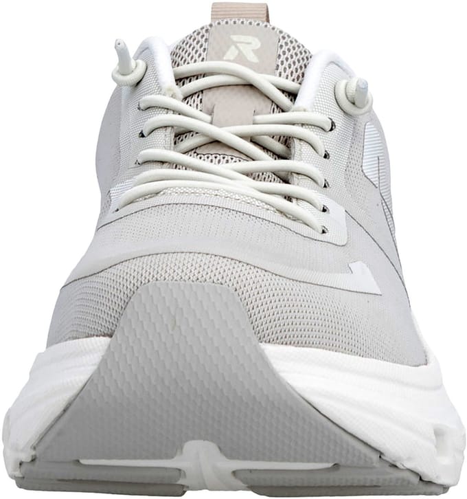 Sportschoenen met veters