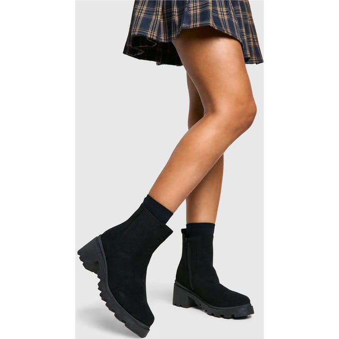 boohoo Dames Wide Fit Nep Suede Low Block Chelsea Boots | Black | Maat: 4