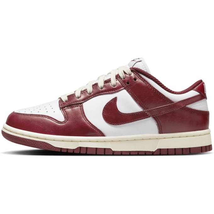 Nike Dunk Low Premium Vintage Rood Dames Sneakers Wit Team-Rood Kokosmelk FJ4555-100 43