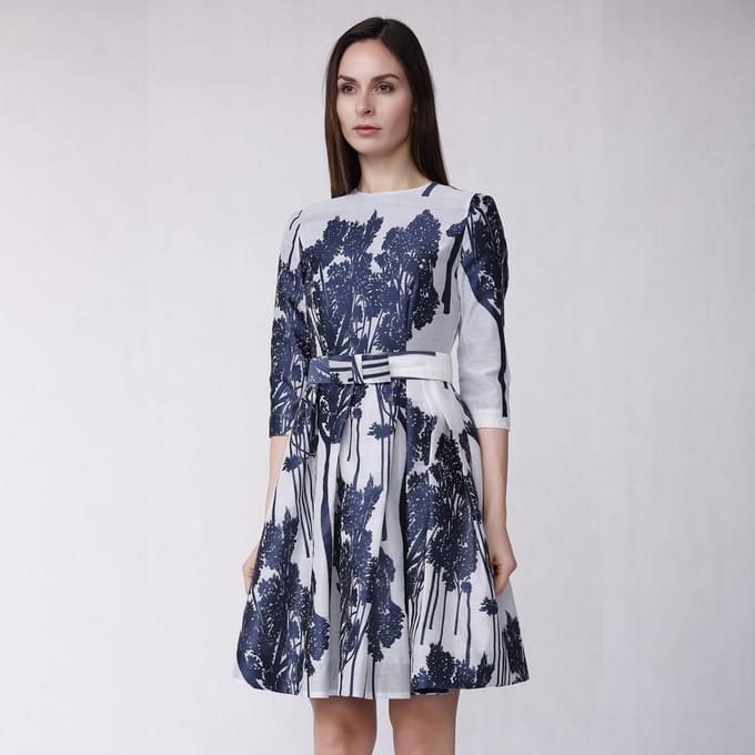 Fit-and-flare cocktailjurk met geborduurd patroon