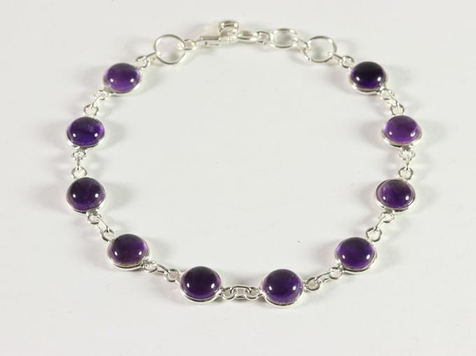 Fijne zilveren schakelarmband met amethist
