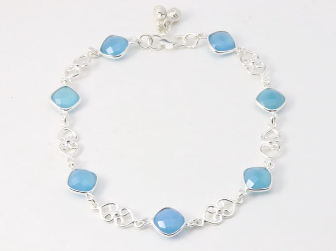 Zilveren enkelband met blauwe chalcedoon